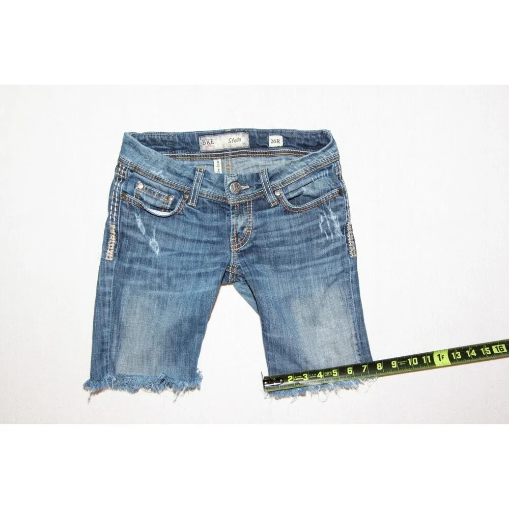 BKE Denim Women's Size 26R Stella Distressed Cut Off Jean Shorts